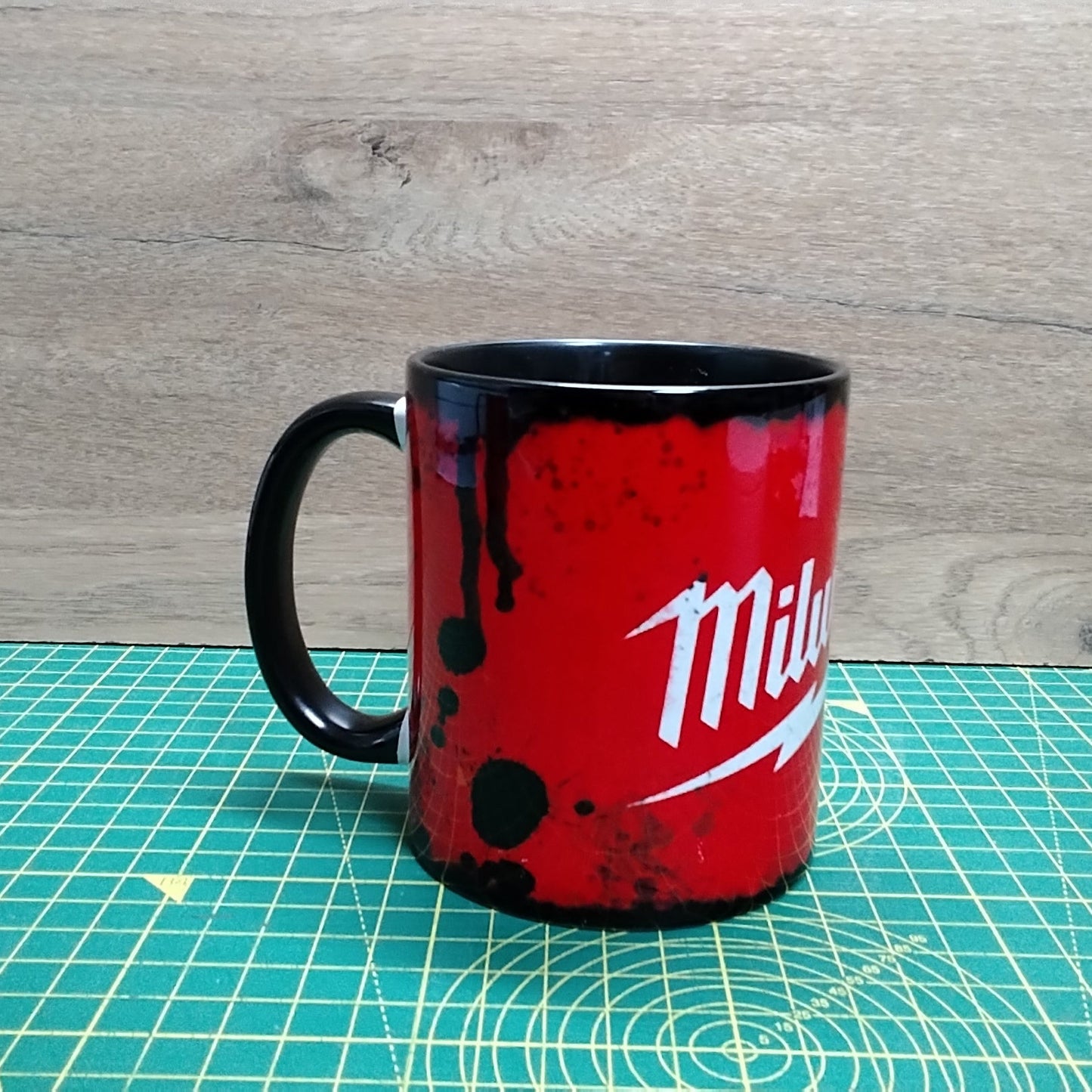 Milwaukee-Inspired Grunge Style Ceramic Mug – Black Interior – 11oz Coffee Cup Gift