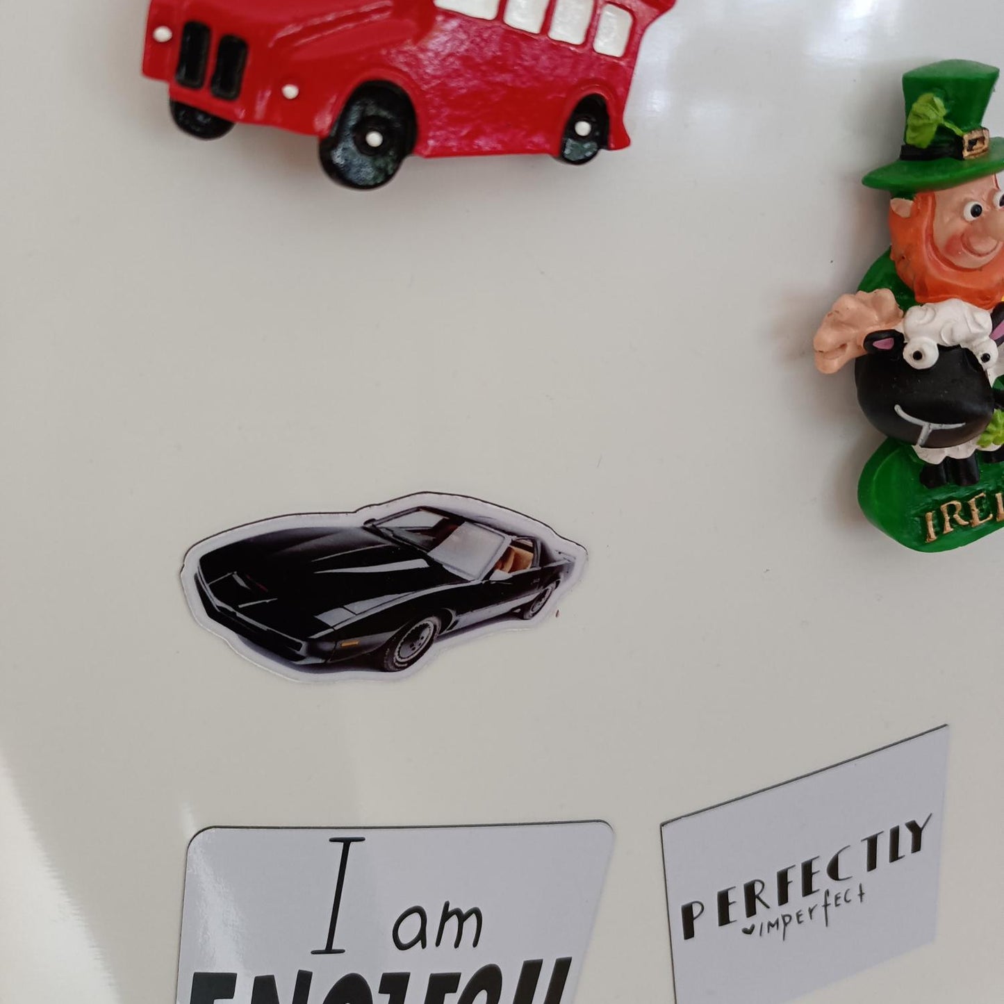 Retro KITT Magnet: Bring 80s Cool to Your Fridge!