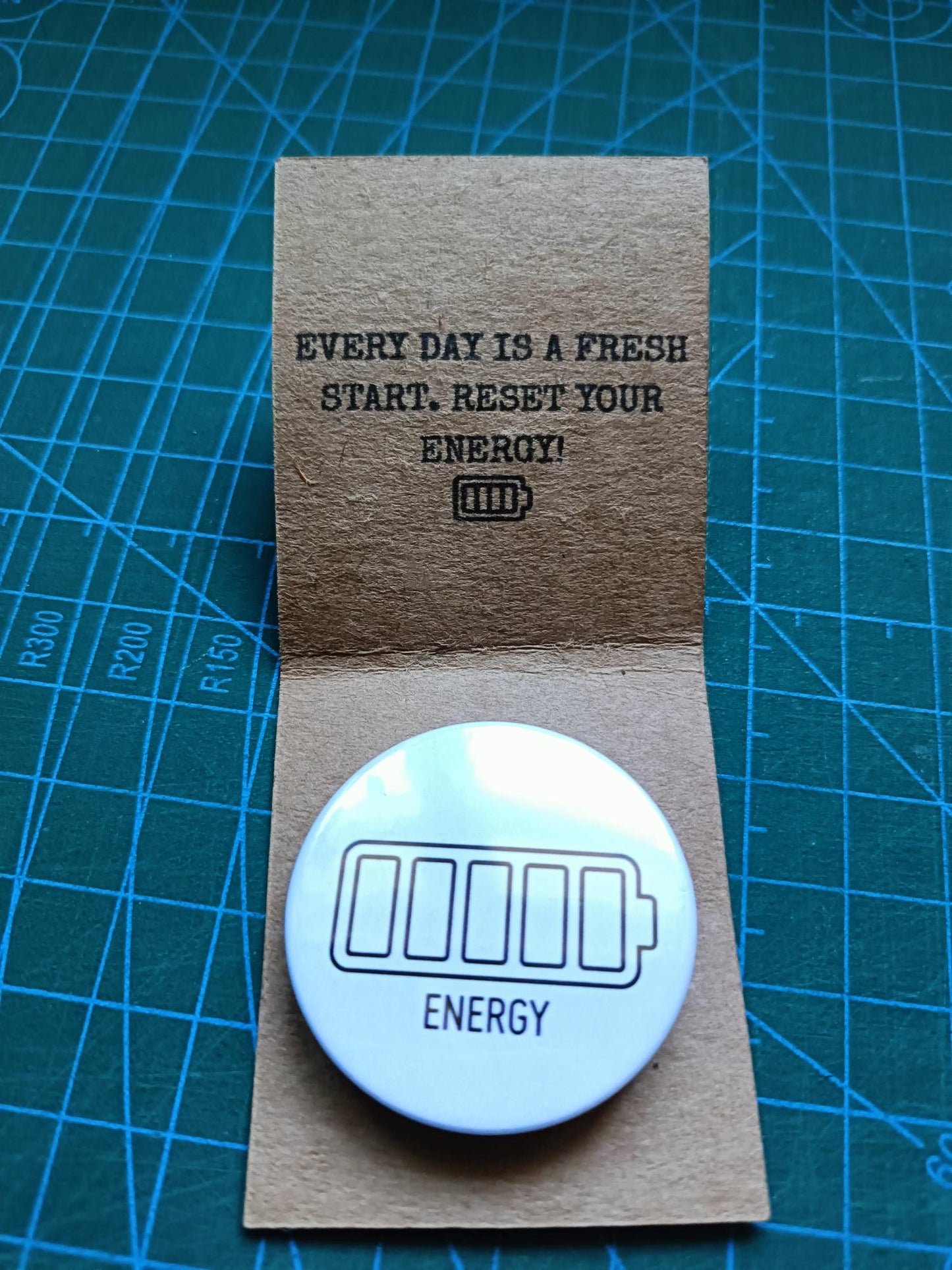 Colour-Your-Own Energy Battery Mood Badge (38mm)