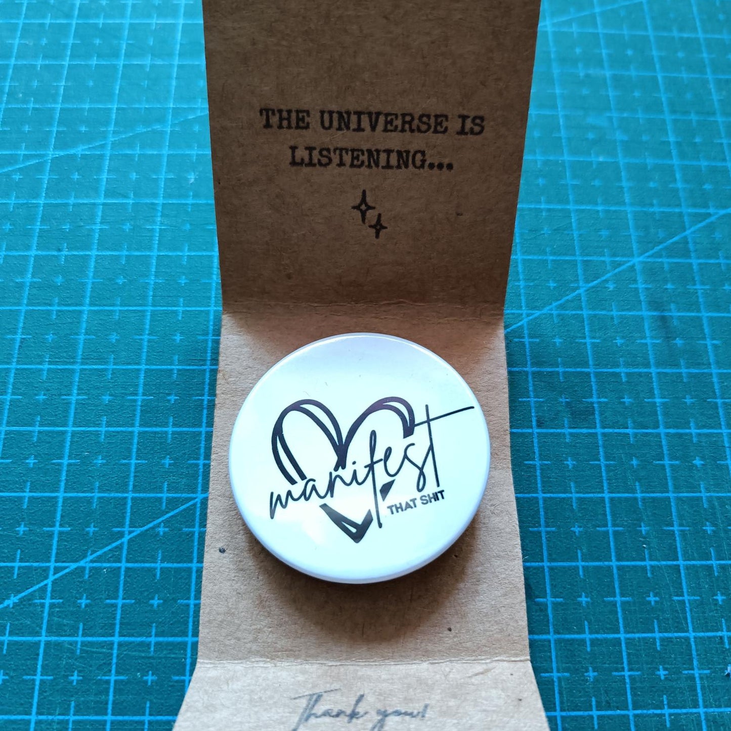 Manifest That Shit – Motivation Enamel-Style Button Badge