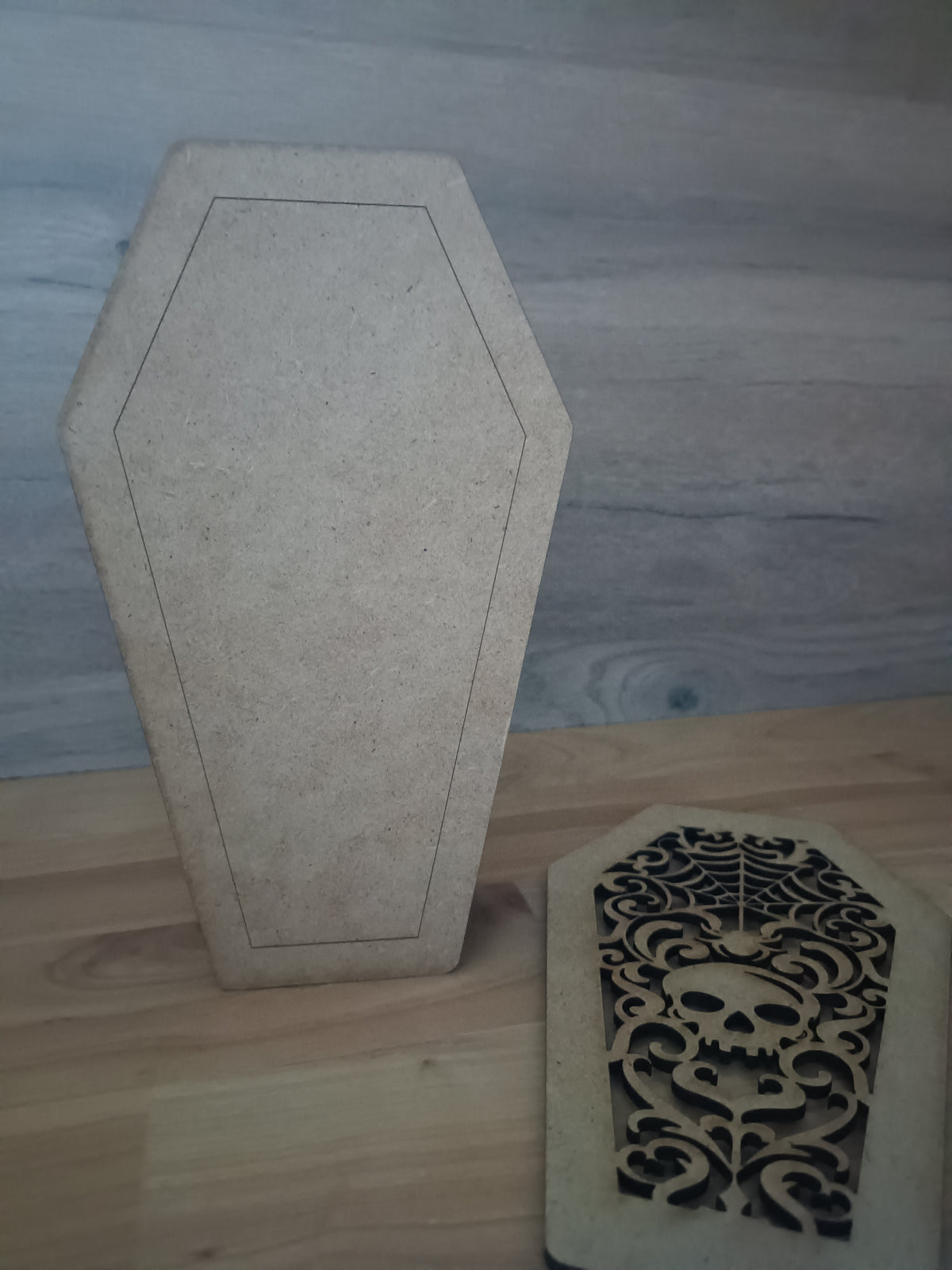 Gothic Coffin Halloween Lantern for LED Tea Light – Spooky Wooden Table Decor