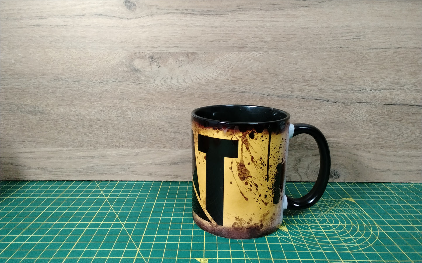 CAT- Inspired Grunge Style Ceramic Mug – Black Interior – 11oz Coffee Cup Gift