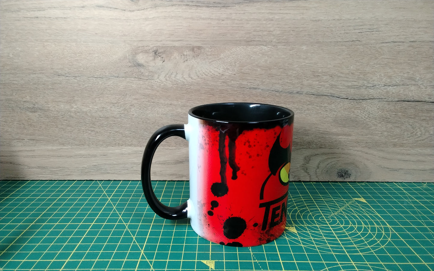 Tengtools -Inspired Grunge Style Ceramic Mug – Black Interior – 11oz Coffee Cup Gift